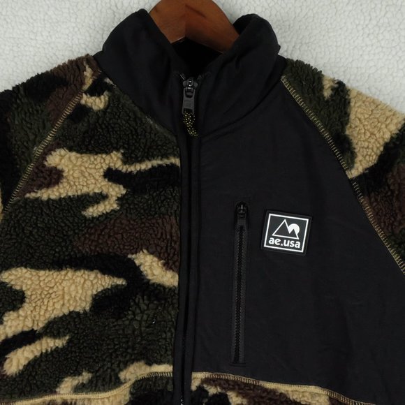 American Eagle Bomber jacket Womens Small Green Camo Full Zip Streetwear Fleece - Picture 2 of 11